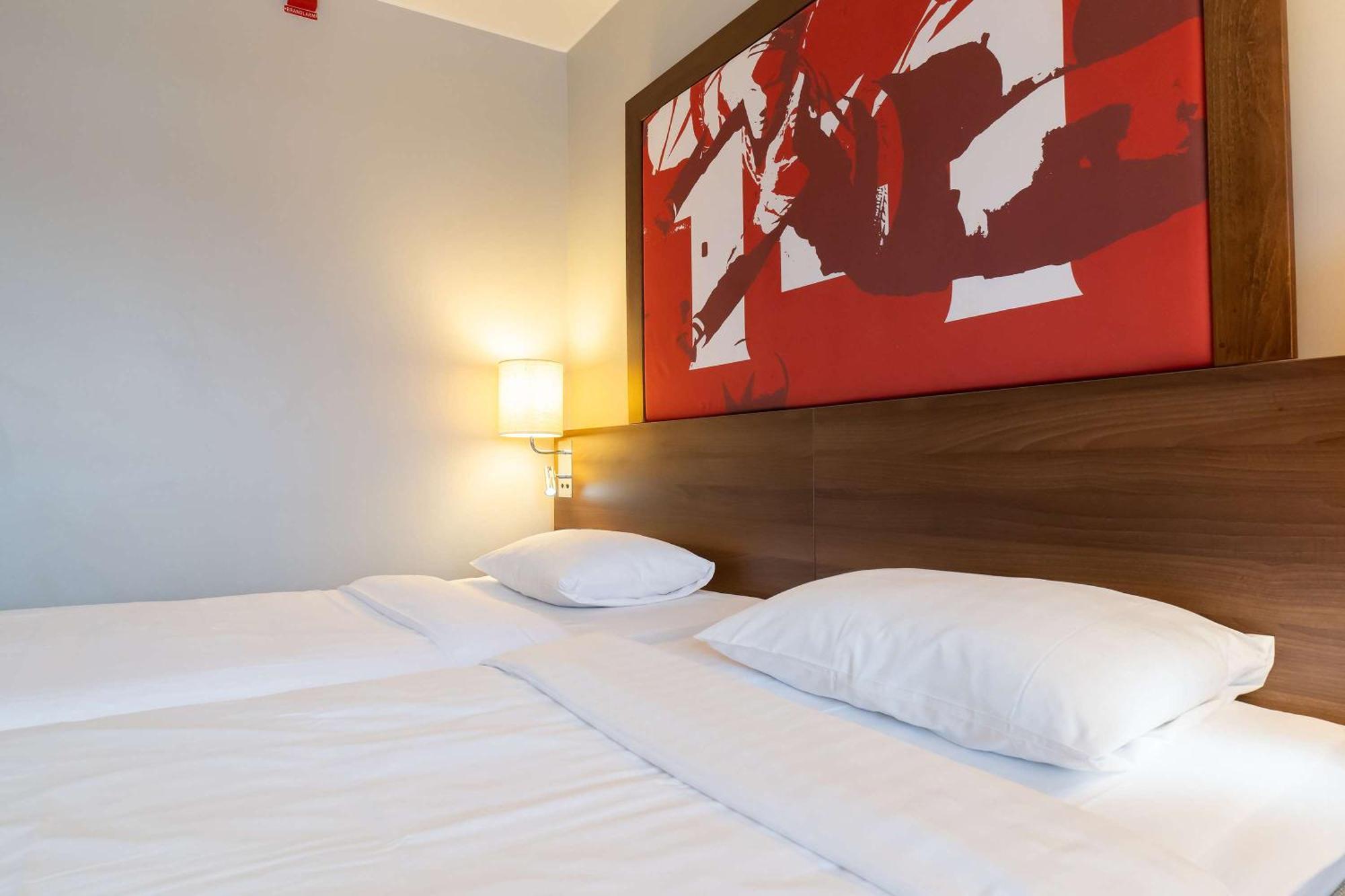Hotel Western Park 4*